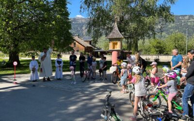 Kinderfahrzeugsegnung in Tristach
